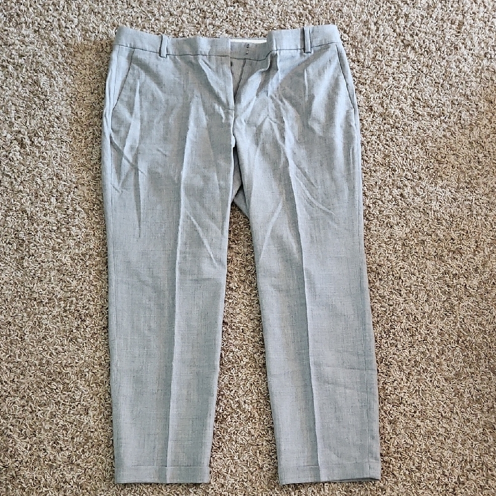 Classic Women's Straight-Leg Dress Pants in Light Gray